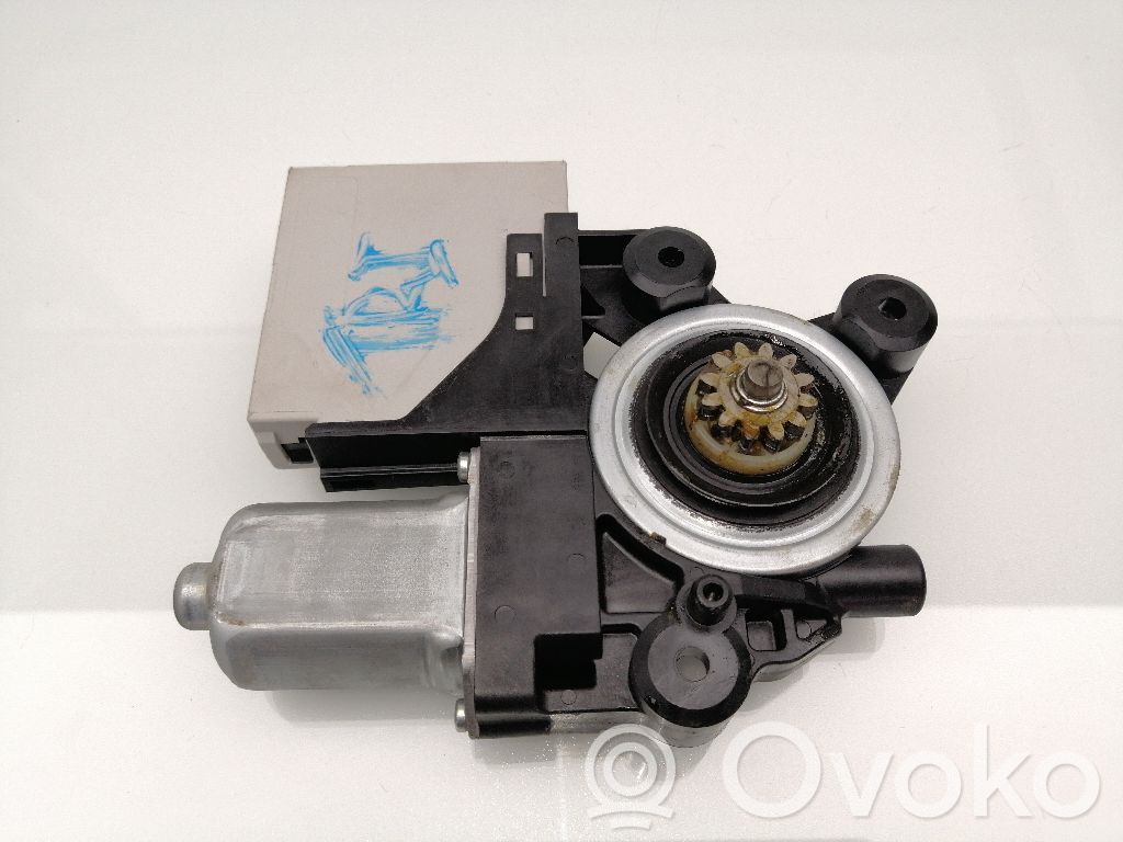 Ford C-MAX I Motorino alzacristalli della portiera posteriore