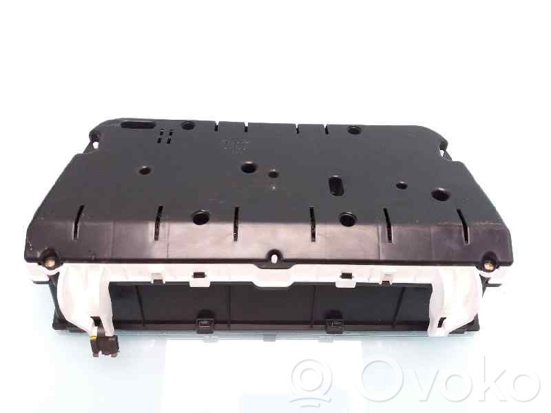 Toyota Corolla Verso AR10 Tachimetro (quadro strumenti) 