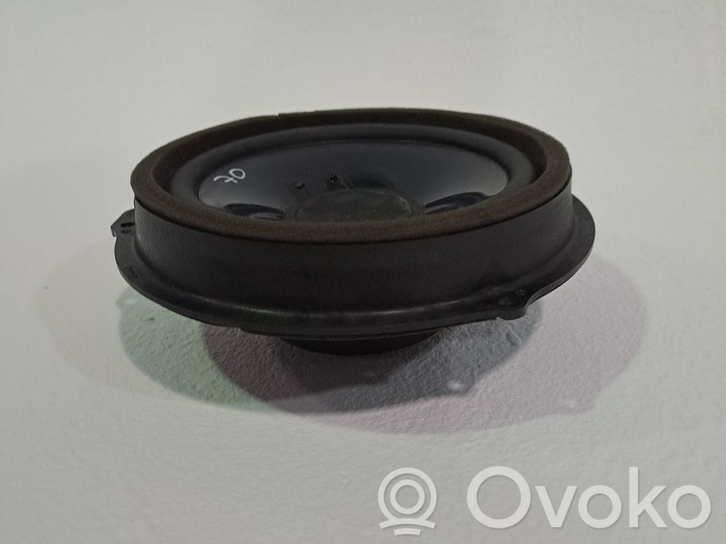 Front door speaker   1672407,6M2T18808FC