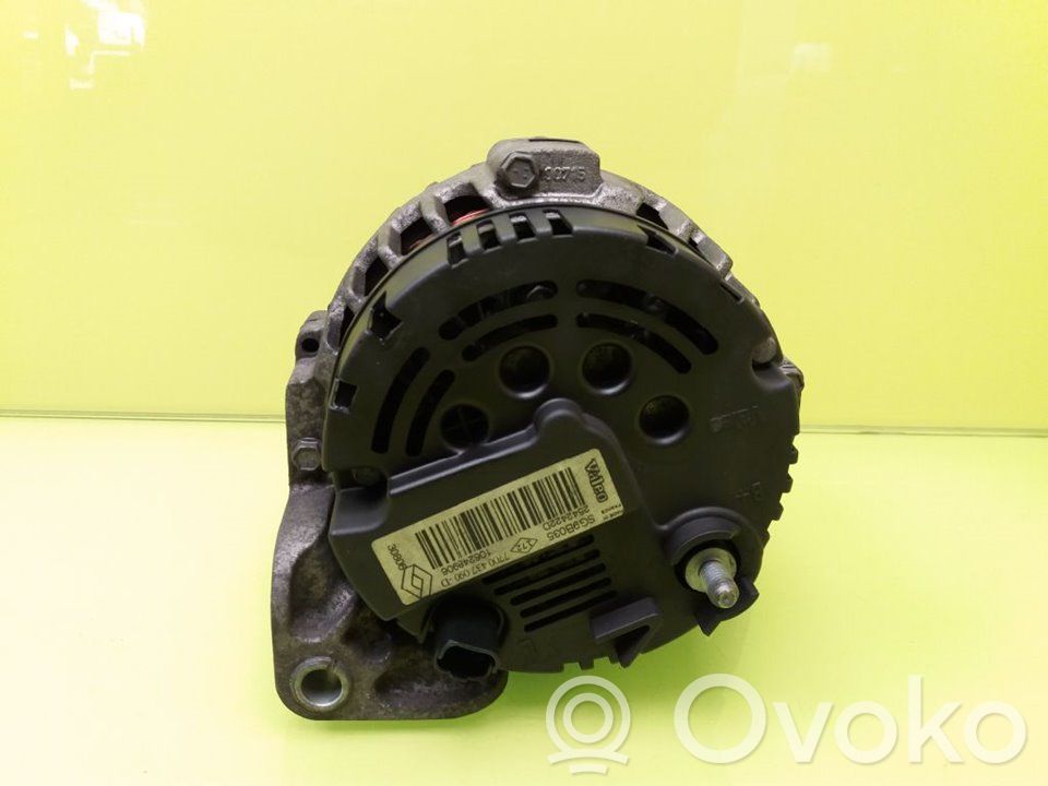 Renault Clio II Alternador 