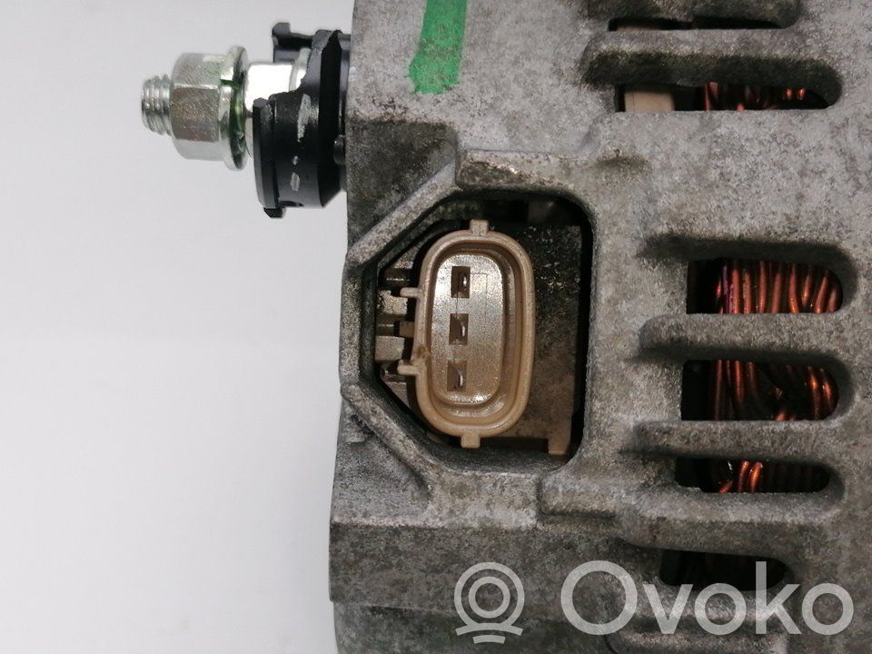 Nissan Juke I F15 Generator/alternator 