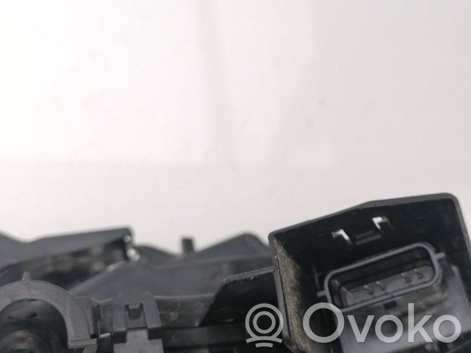 Renault Megane IV Serratura portiera posteriore