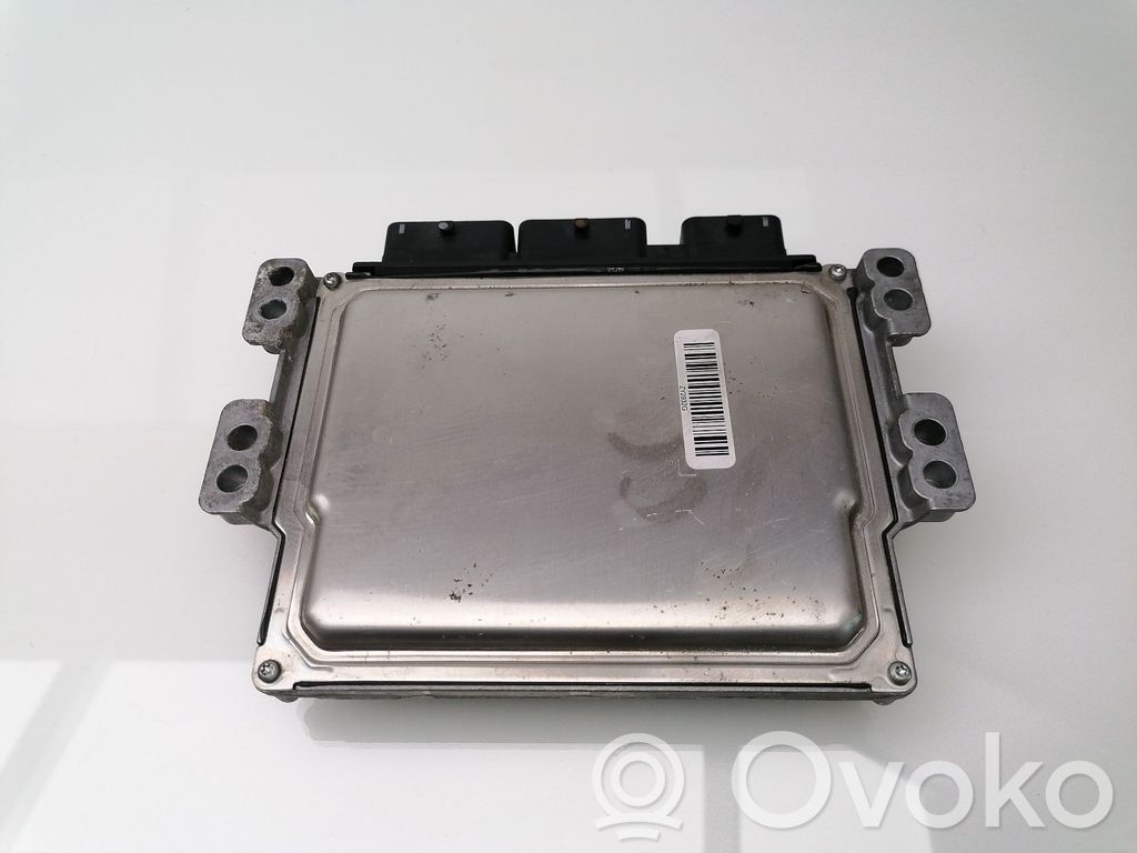 Renault Clio III Engine control unit/module ECU 