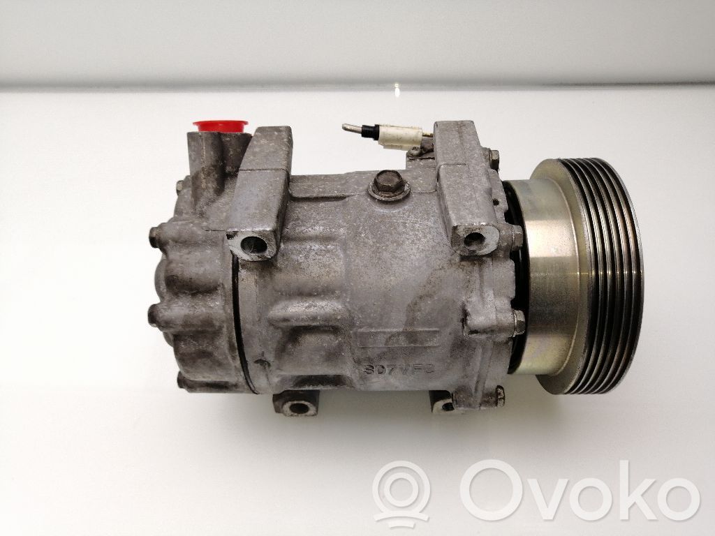 Klimakompressor Pumpe   926000097R,215541124