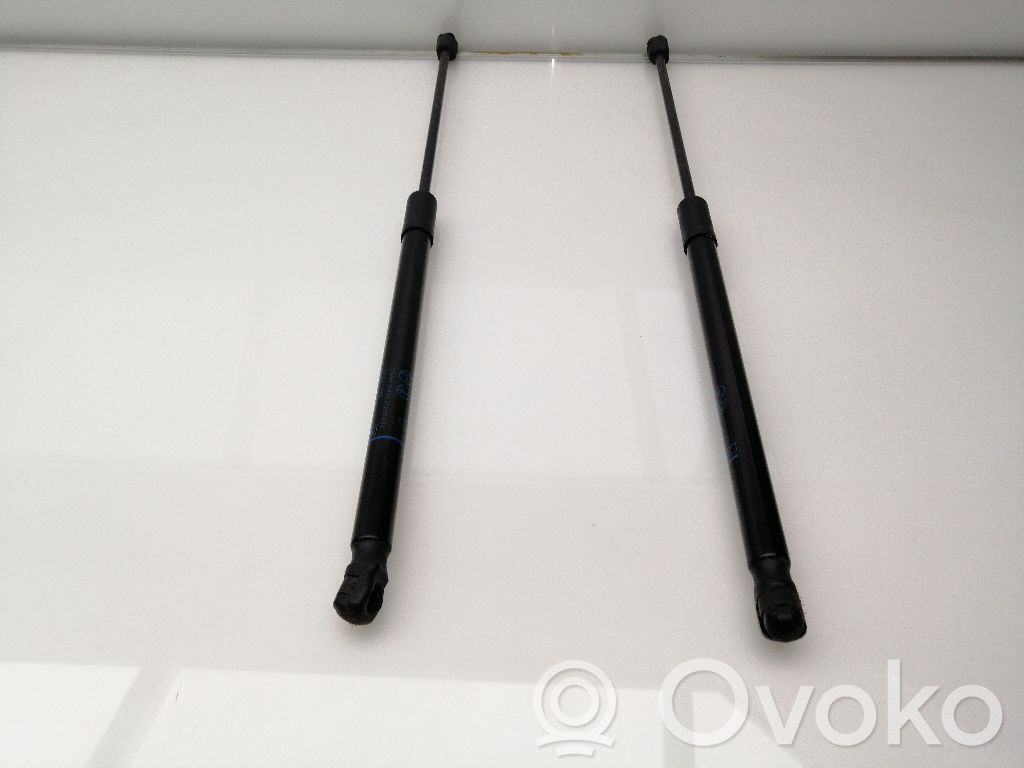 Opel Astra K Tailgate/trunk/boot lid buffer 