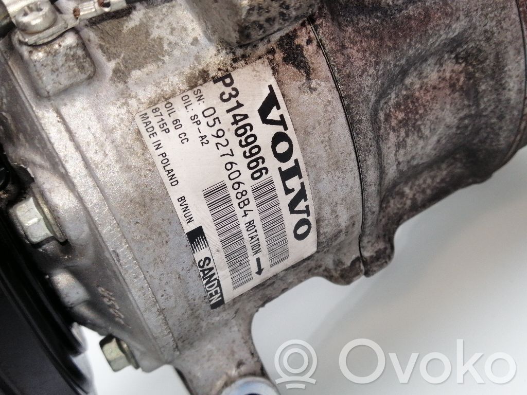 Ilmastointilaitteen kompressorin pumppu (A/C)   P31469966