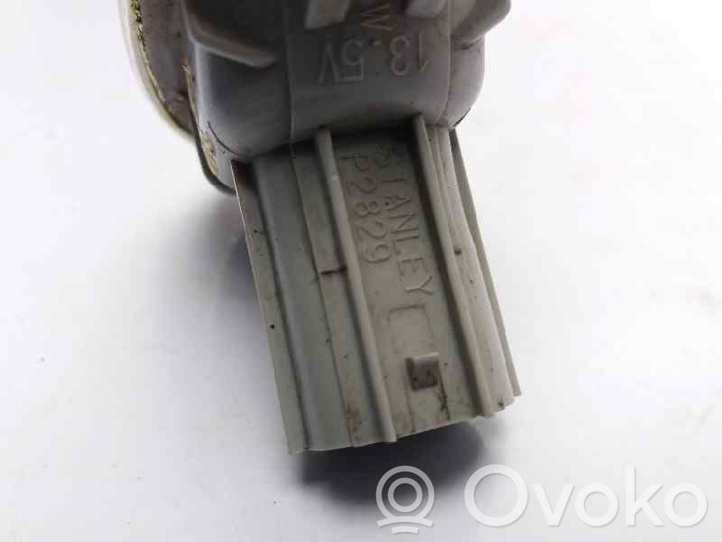Front fender indicator light   P2829,GJ6A51120E