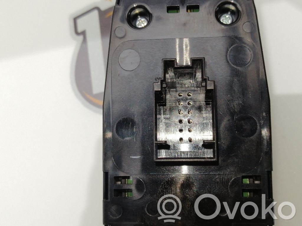 Interruptor del elevalunas eléctrico   920811102