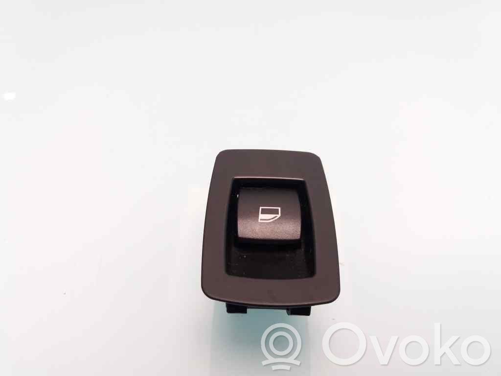 Electric window control switch   61316945874,6945874,15939900