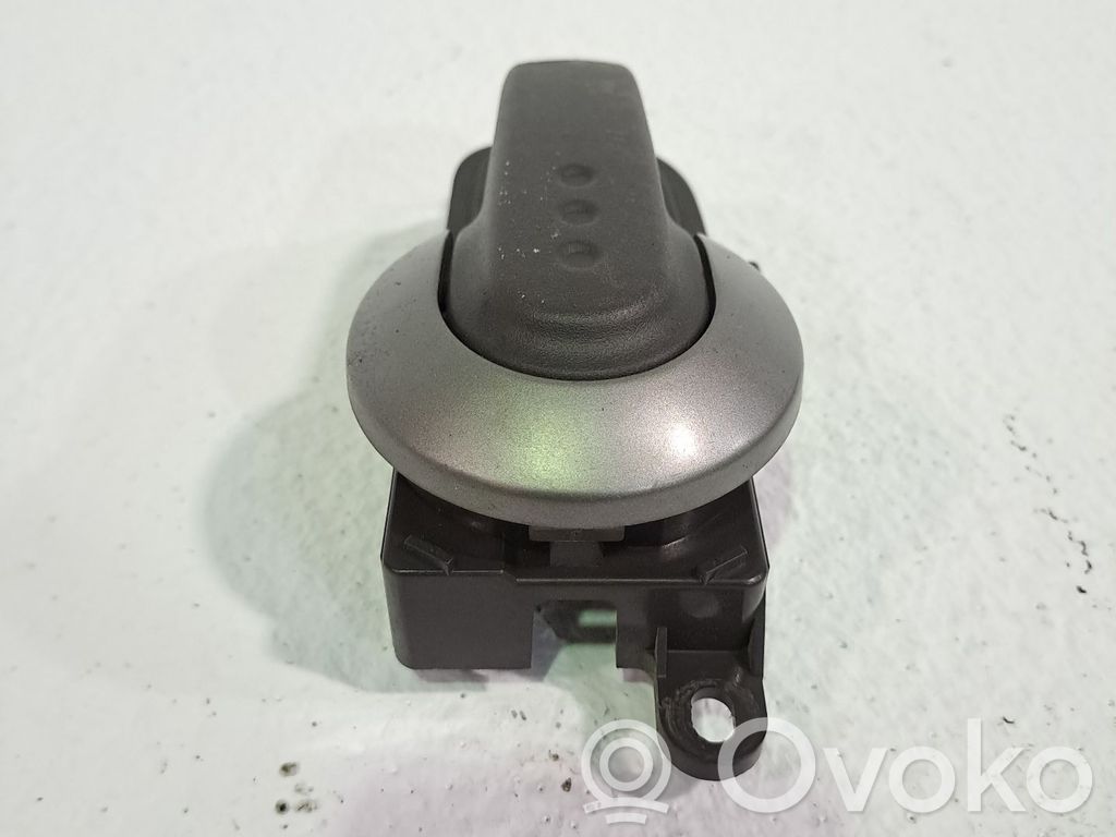 Nissan Micra Maniglia interna per portiera posteriore 