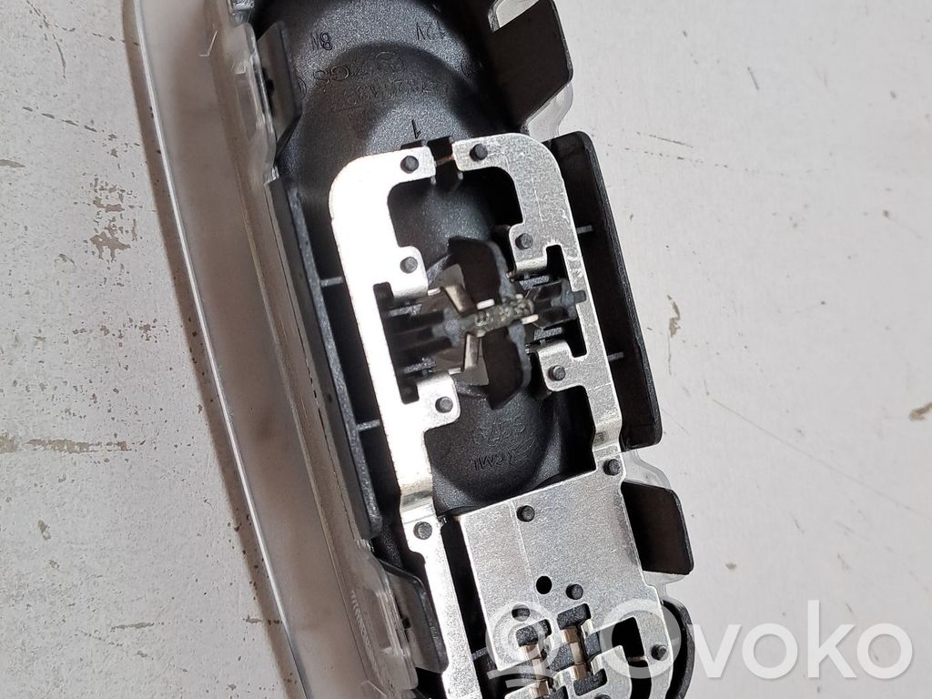 Mercedes-Benz Sprinter W907 W910 Rivestimento della console di illuminazione installata sul rivestimento del tetto