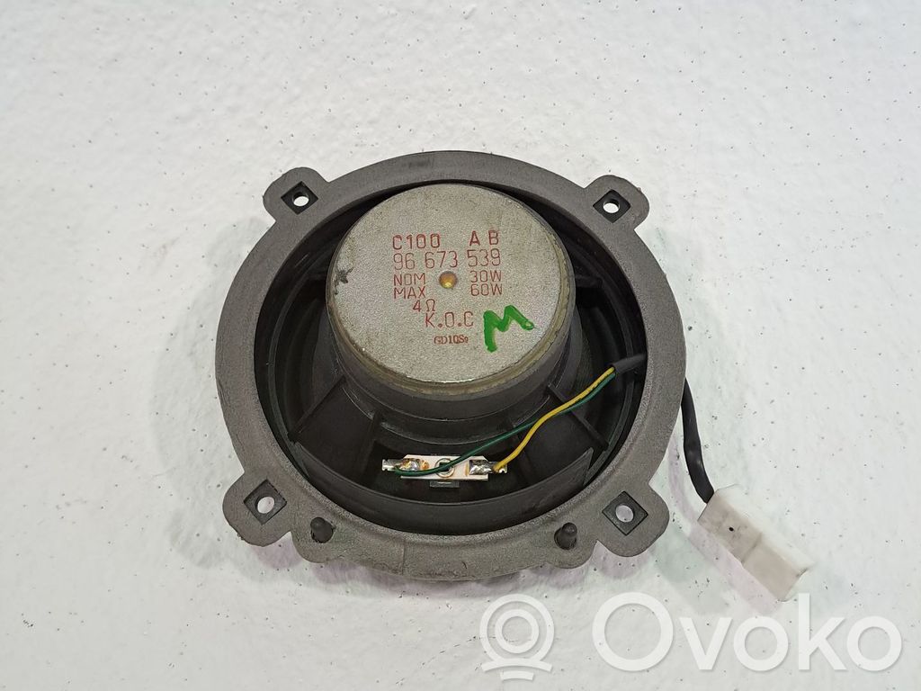 Altavoz de la puerta delantera   96673538