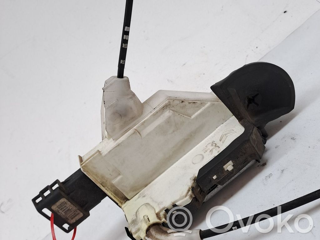 Cerradura de puerta delantera   9135HH