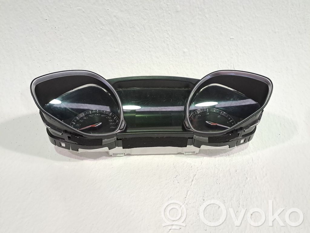 Peugeot 308 Tachimetro (quadro strumenti)