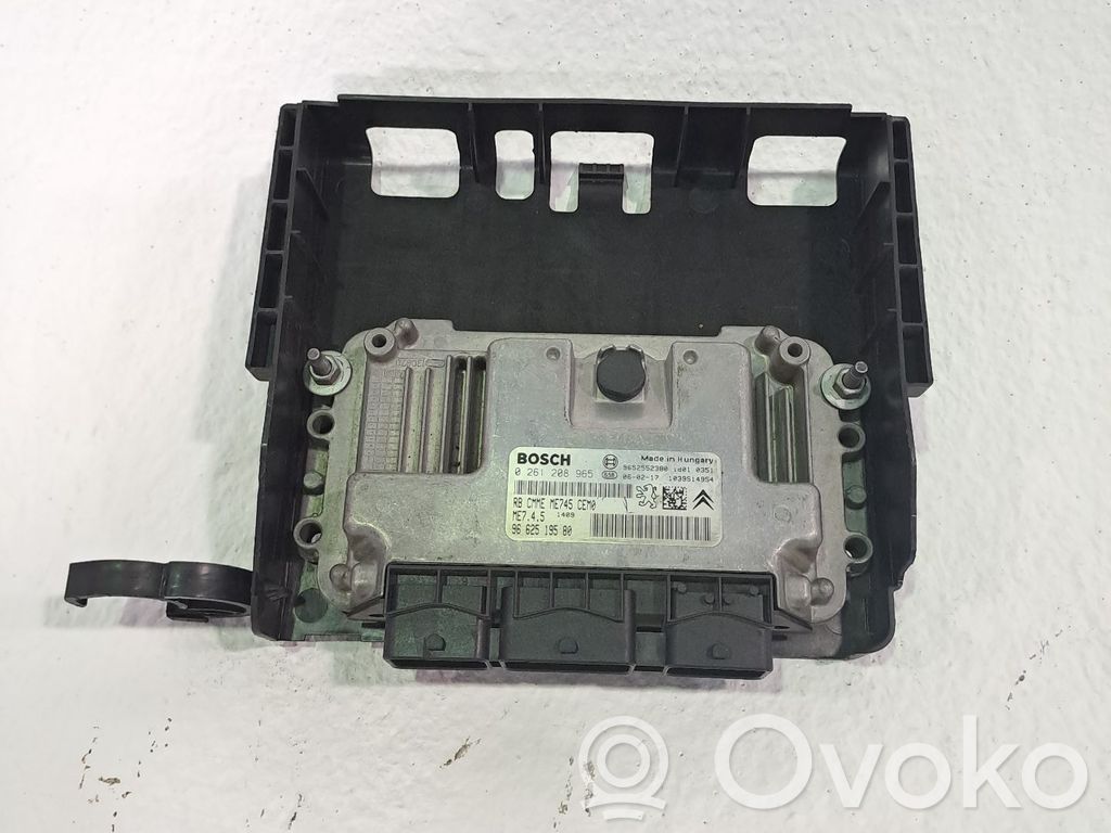 Unité de commande, module ECU de moteur   9662519580,0261208965