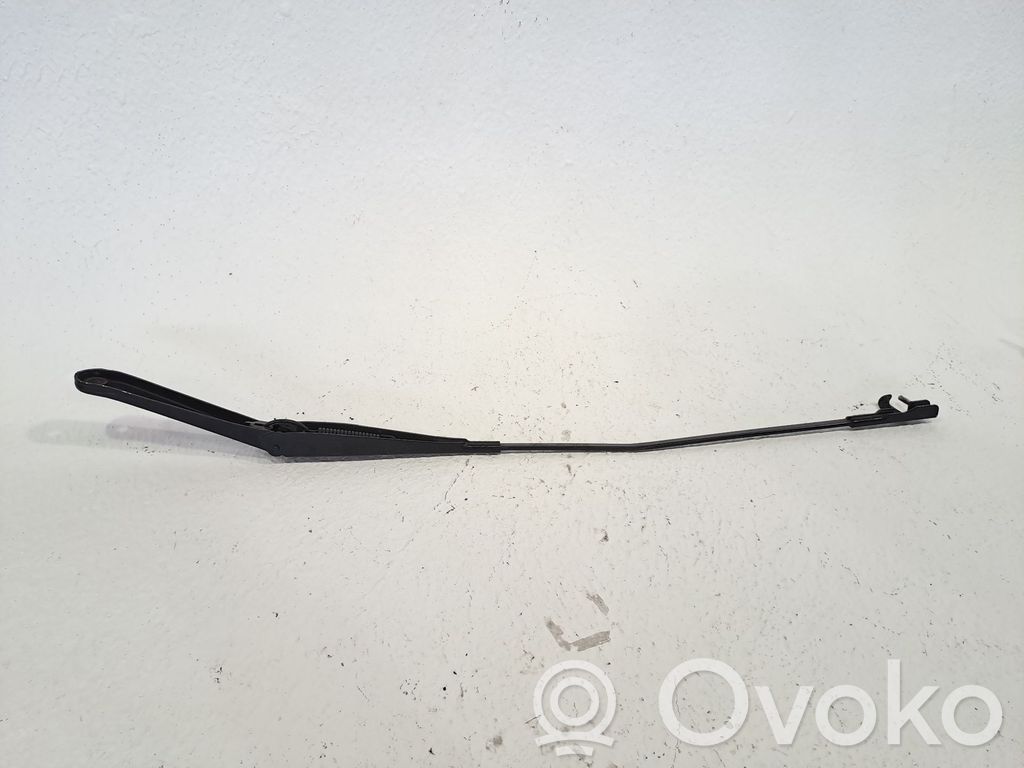 Front wiper blade arm   1731536,4M5117526CE
