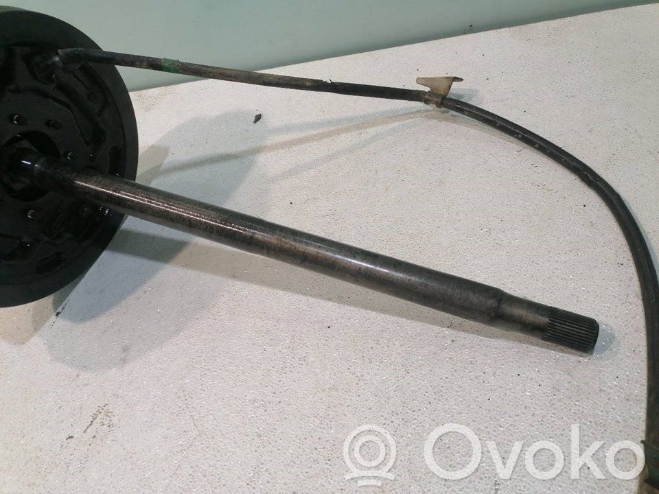 Nissan Patrol Y61 Eje propulsor/eje de transmisión trasero