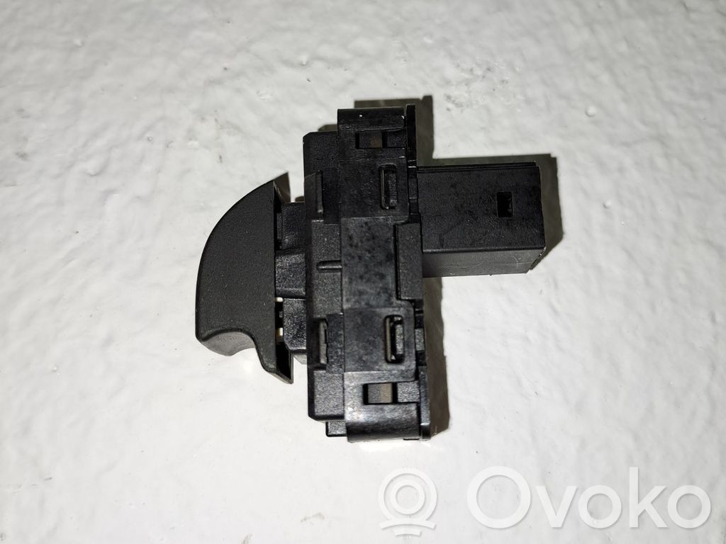 Comutator comandă geamuri electrice   649030