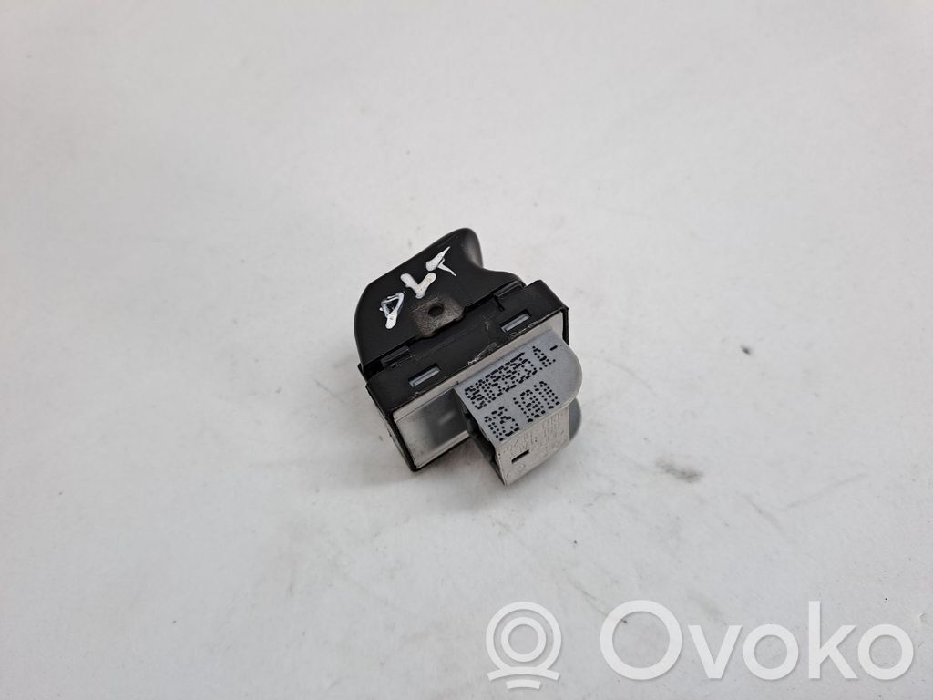 Interruptor del elevalunas eléctrico   8K0959855A