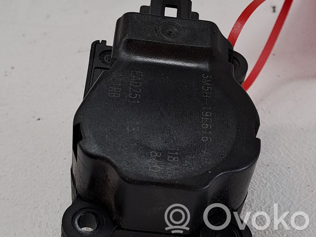 Modul de control caroserie central   3M5H19E616AB
