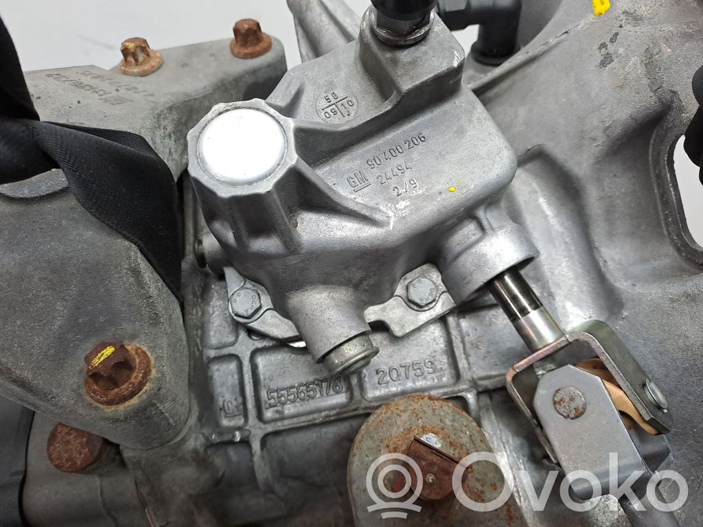 Opel Corsa D 5 Gang Schaltgetriebe 
