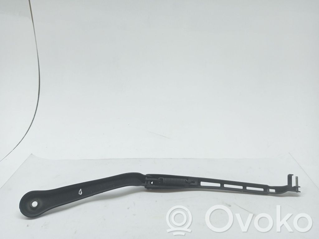 Brazo del limpiaparabrisas delantero   61619449916