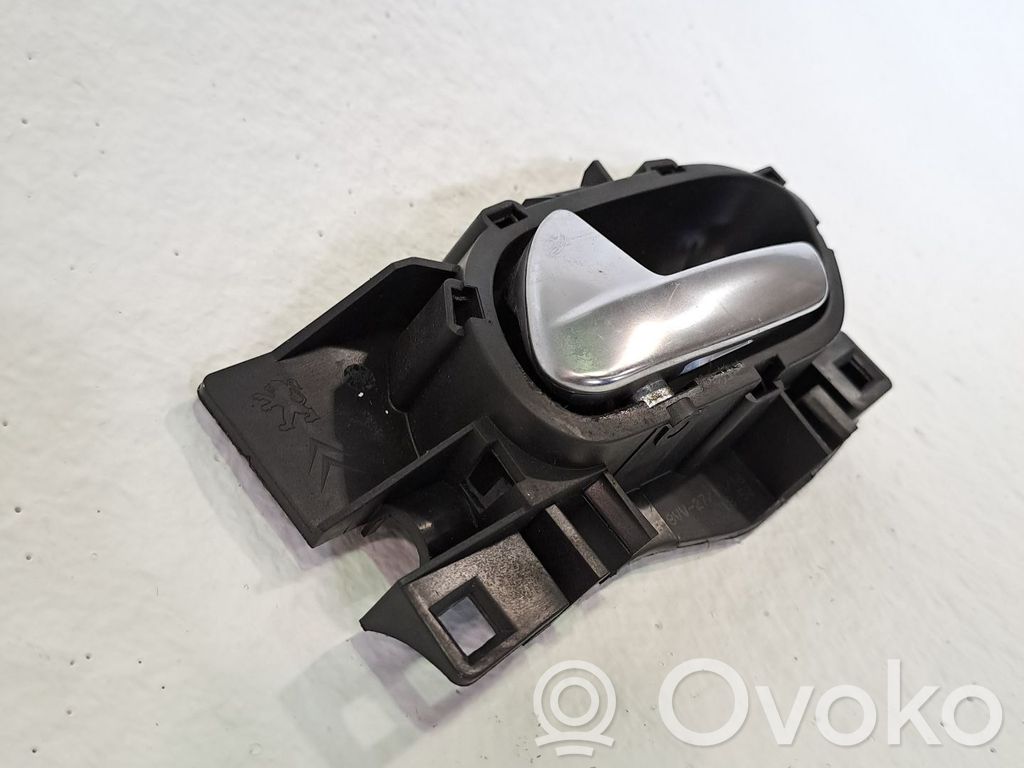 Manecilla interna puerta trasera   9143T8