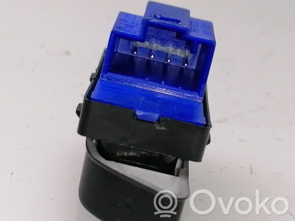 Muut kytkimet/nupit/vaihtimet   1Q0962125B