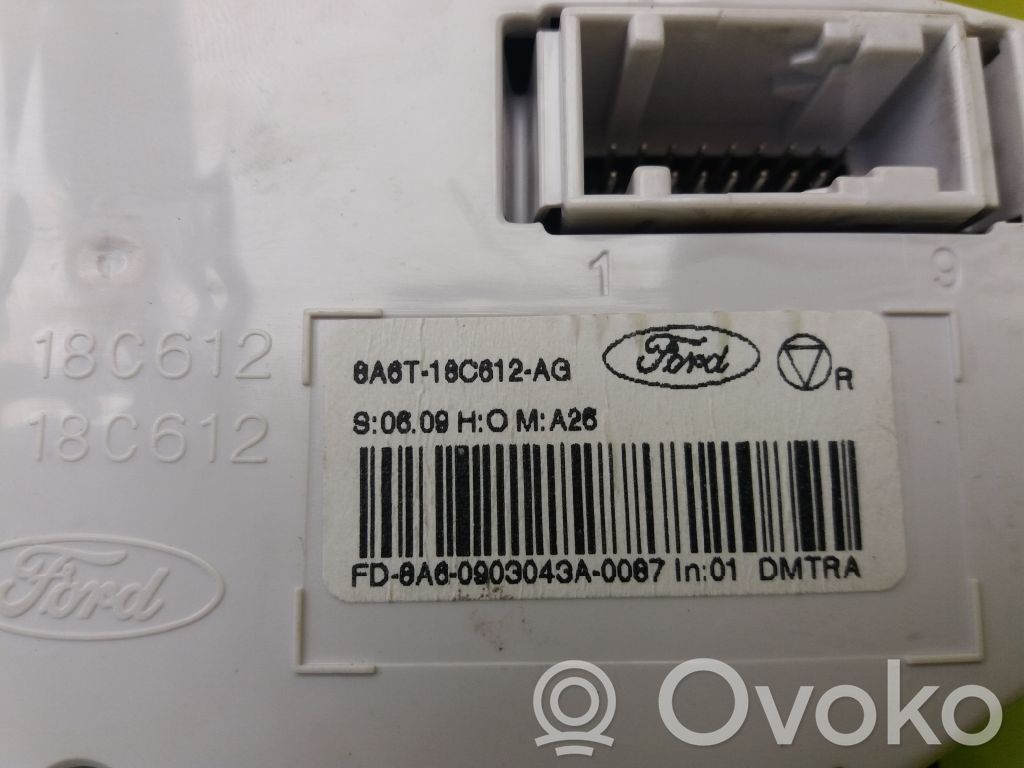 Panel klimatyzacji   8A6T18C612AG