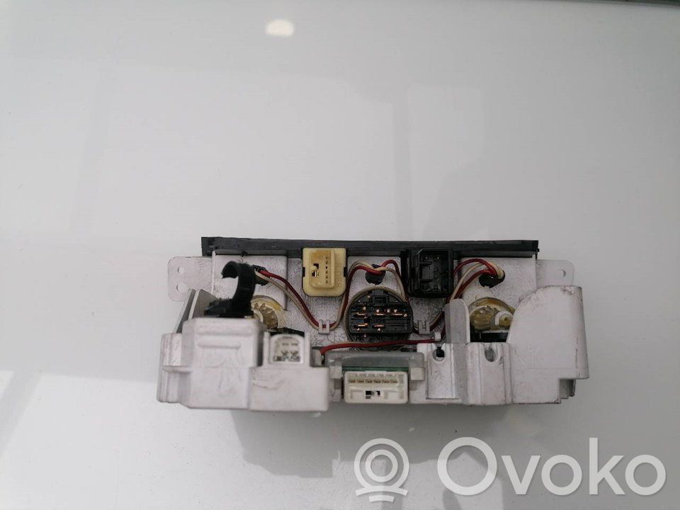 Mazda Premacy Climate control unit 