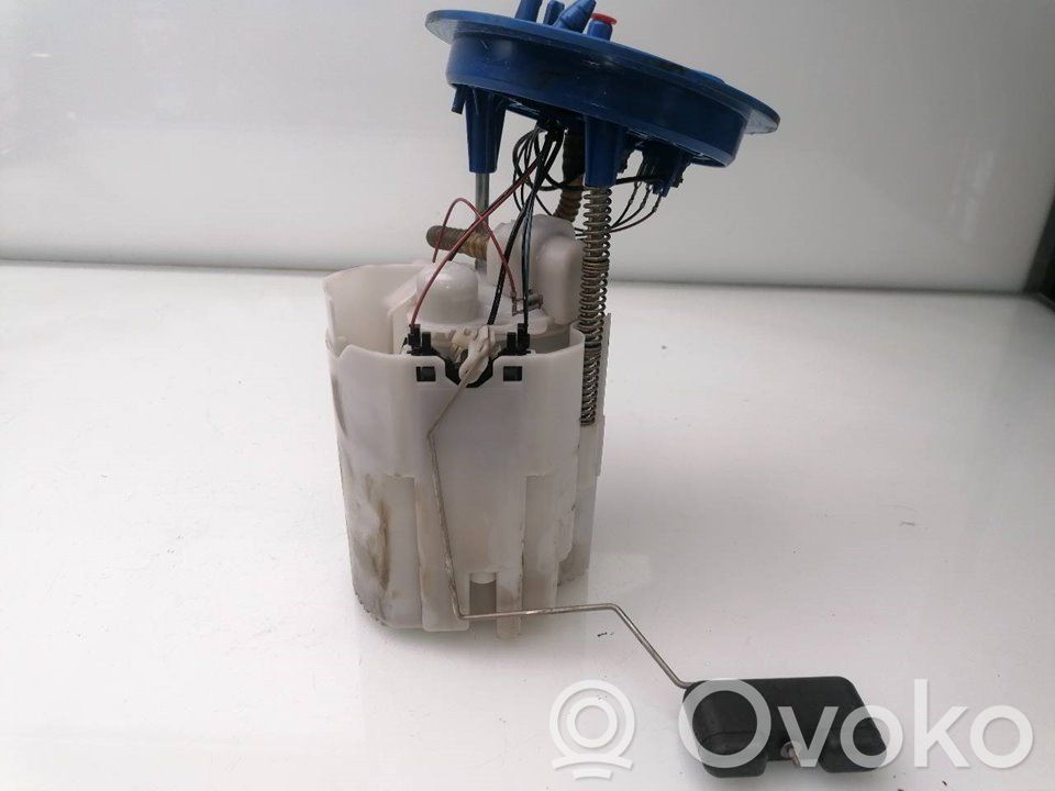 Bomba interna de combustible   5Q0919051BF