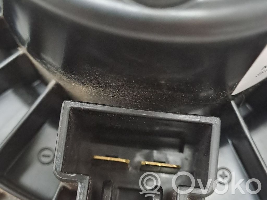 Heizungslüfter   72223FJ001