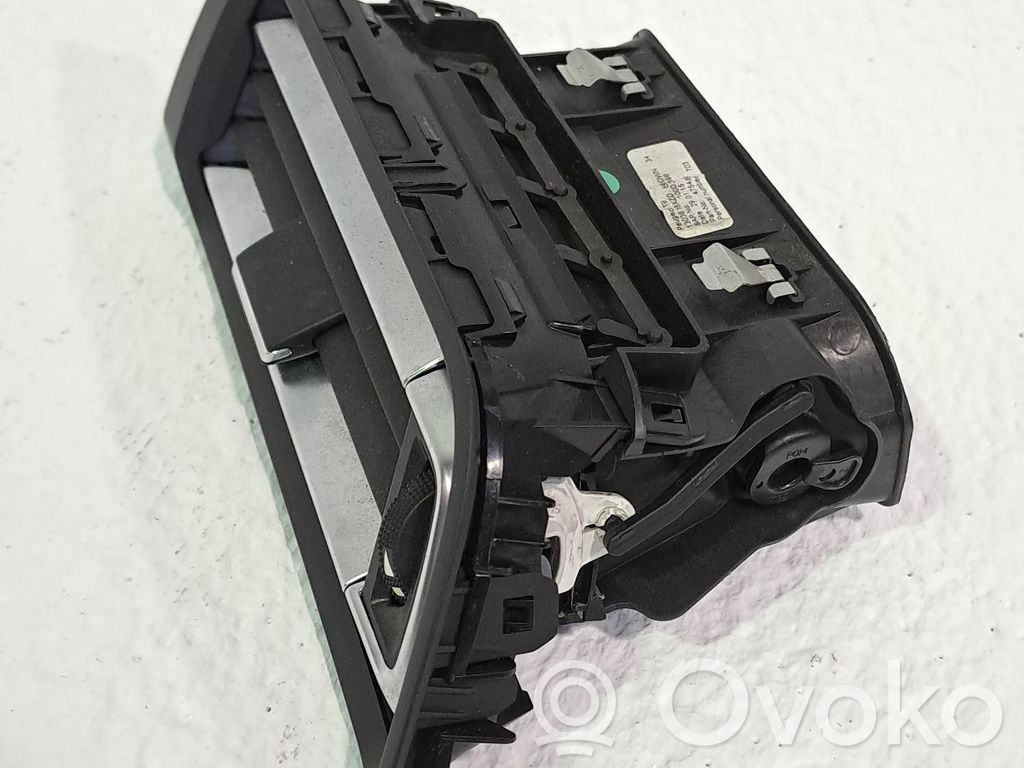 Peugeot 308 Copertura griglia di ventilazione cruscotto