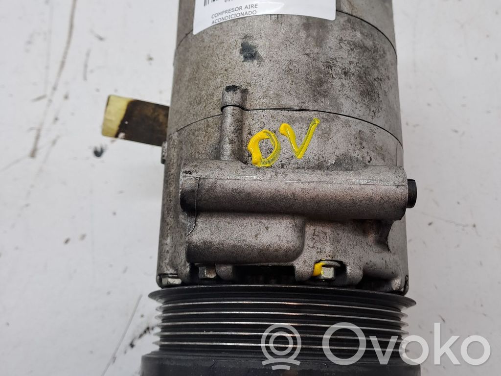 Ilmastointilaitteen kompressorin pumppu (A/C)   1744999,RM4M5H19D629AF