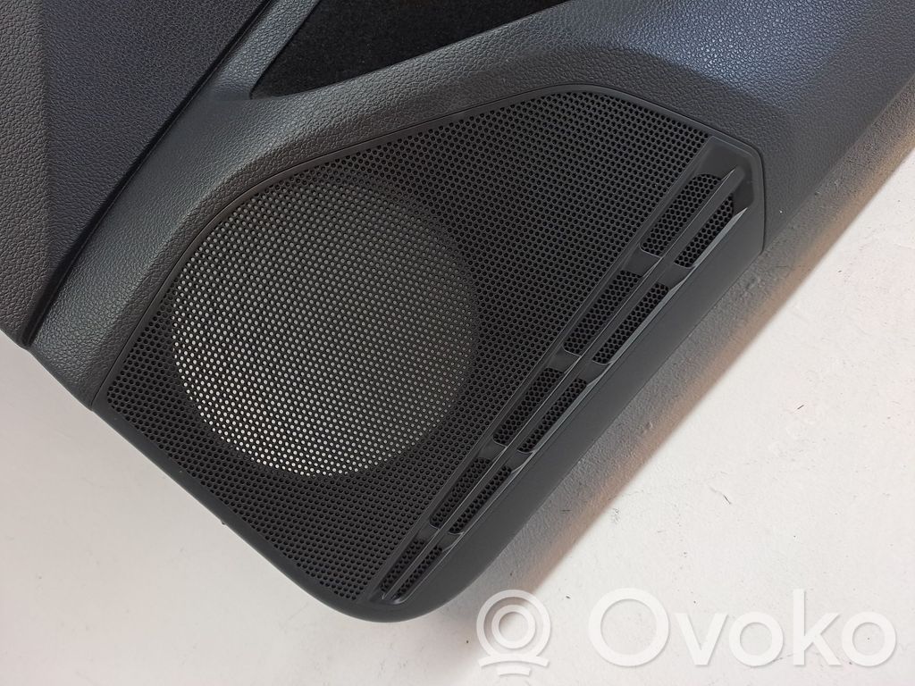 Volkswagen Golf VII Boczki / Poszycie drzwi przednich 
