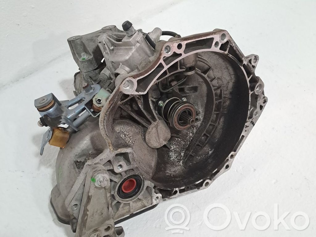 Opel Corsa D Boîte de vitesses manuelle à 5 vitesses