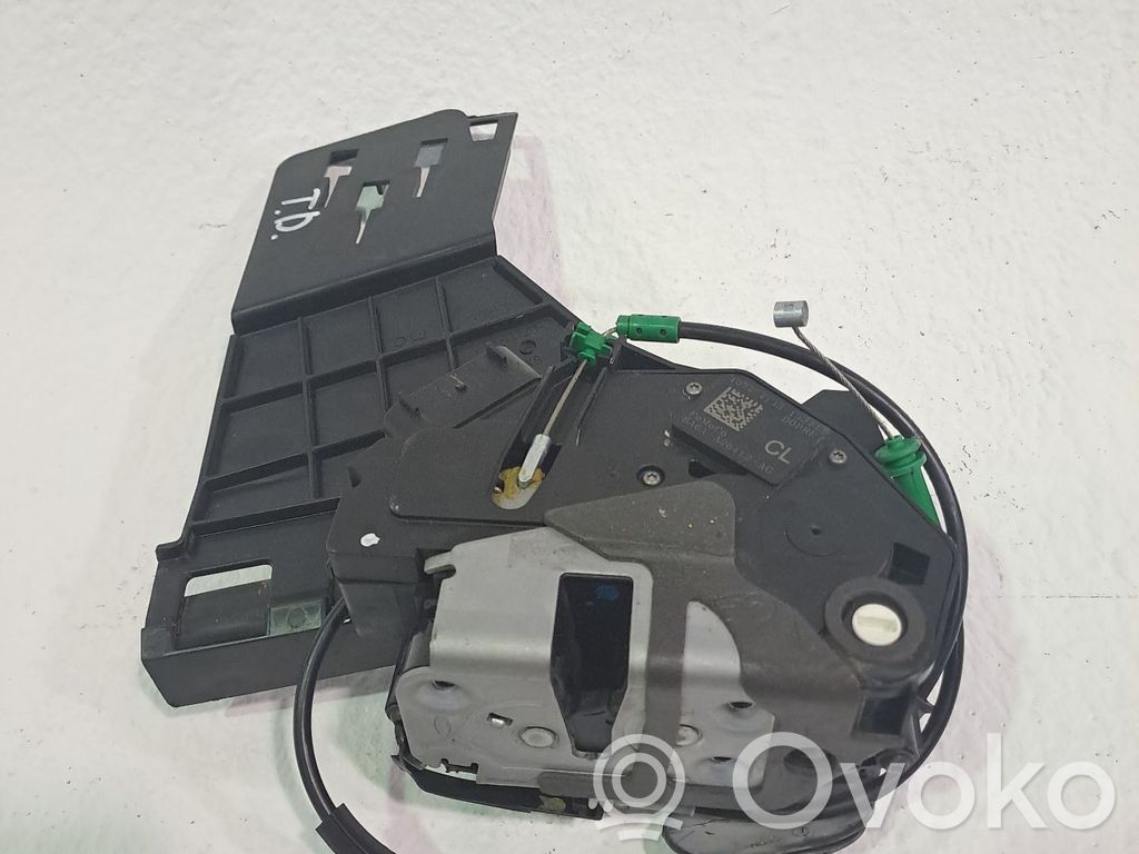 Ford Fiesta Zamek drzwi tylnych 