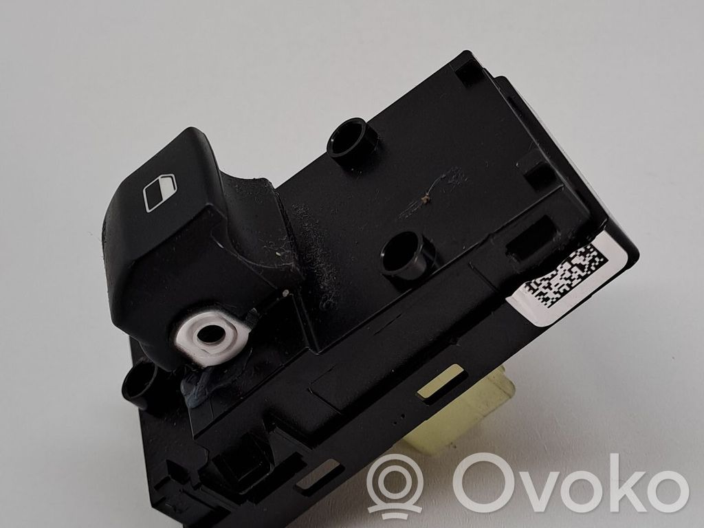Interruptor del elevalunas eléctrico   93581J7100