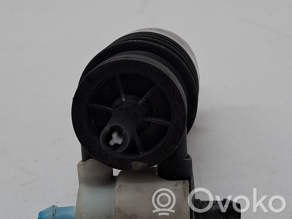 Bomba del líquido limpiaparabrisas luna delantera   13250357