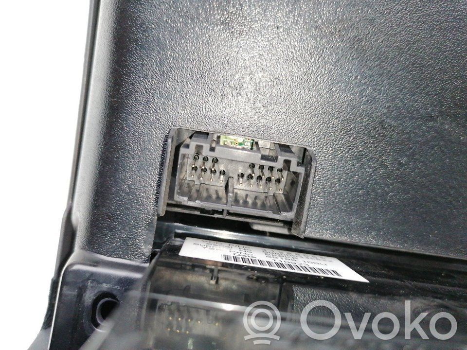 Volvo V50 Butoane/comutatoare pe volan 