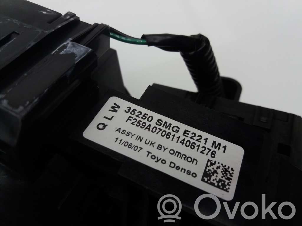 Honda Civic Butoane/comutatoare pe volan 