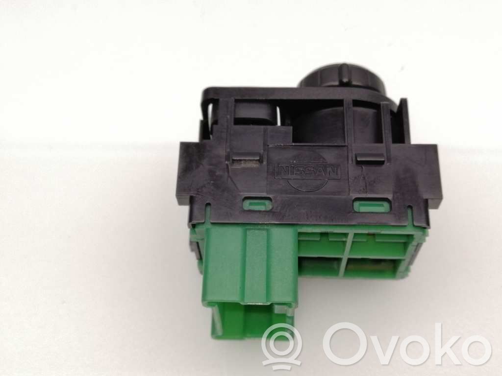 Comutator oglinzi laterale   25570JD01B