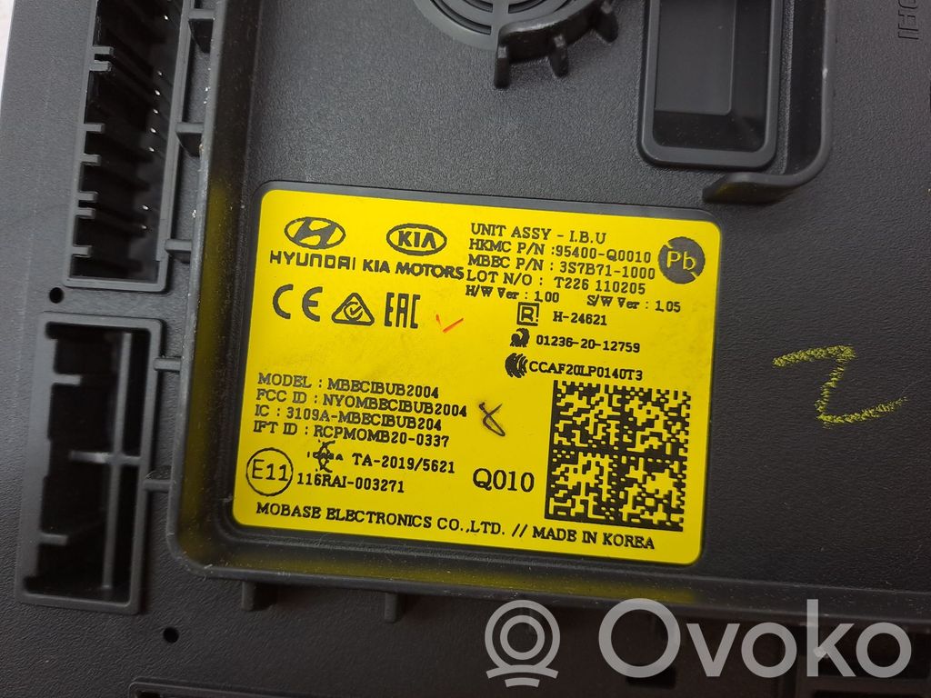 Hyundai i20 Active Central body control module 