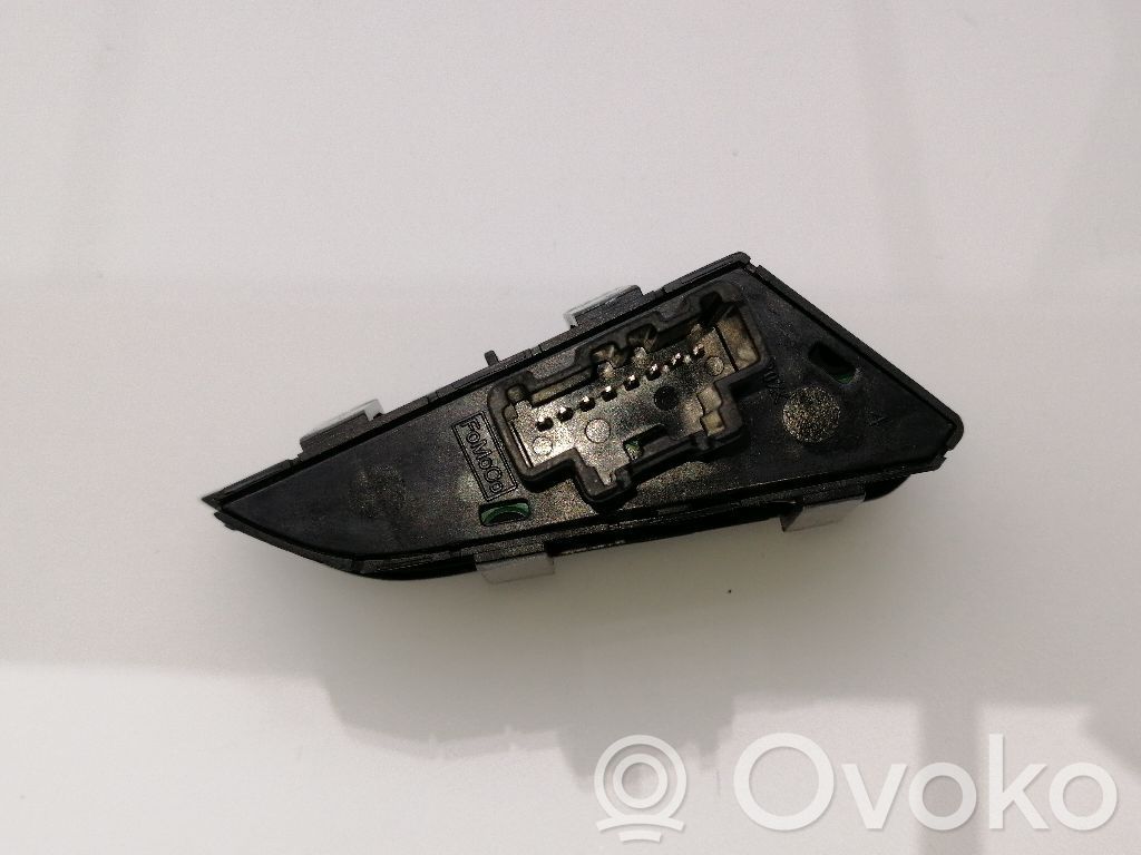 Ford Mondeo Mk III Interruptores/botones de la columna de dirección 