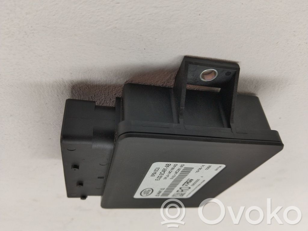 Unidad de control/módulo de carrocería central   LR049352