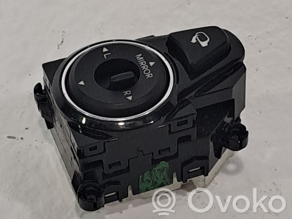 Hyundai i40 Przycisk regulacji lusterek bocznych 