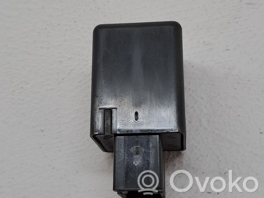 Steuergerät   24330C9900