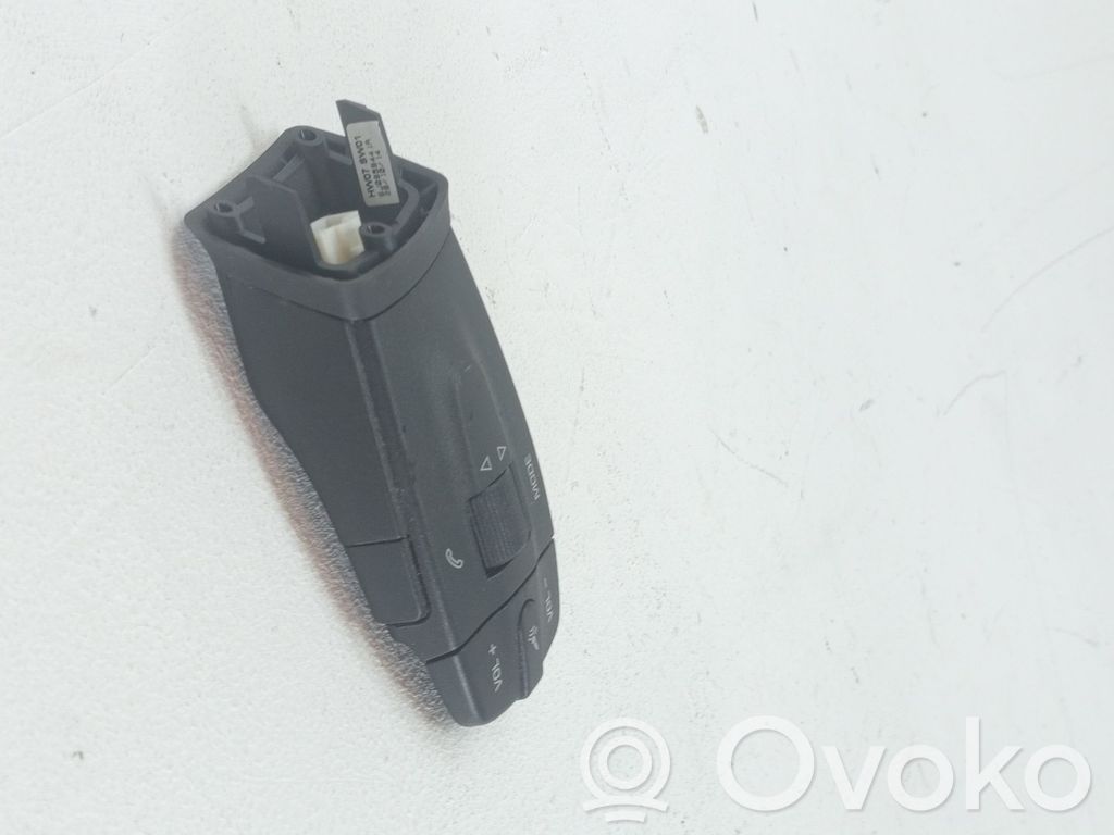 Seat Ibiza IV (6J,6P) Przełącznik / Przycisk kierownicy 