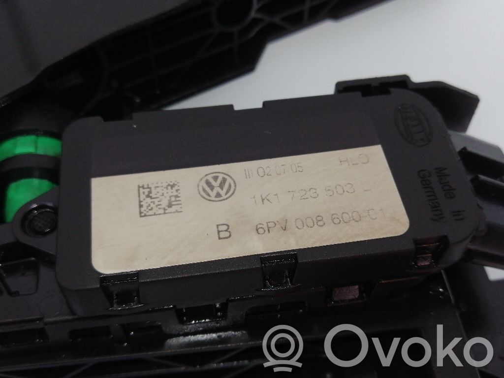 Volkswagen Golf V Pedală accelerație 
