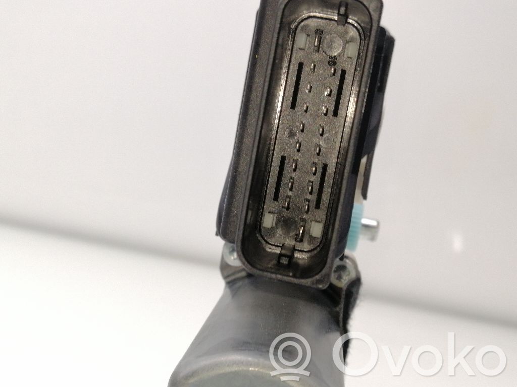 Seat Altea XL Silnik regulatora szyby drzwi przednich 